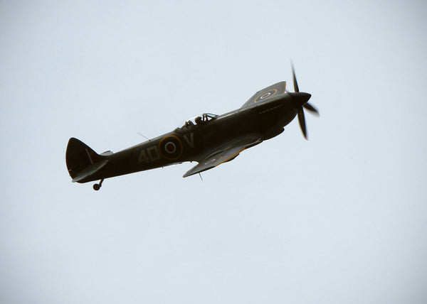 What watch did Spitfire pilots wear?